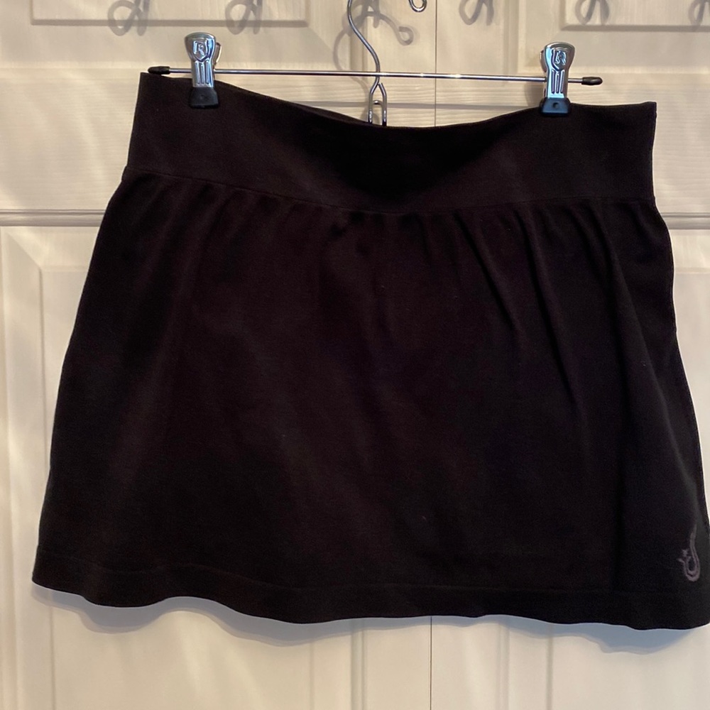Isis for Women skort with boyshort